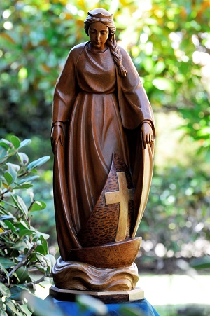 St Ursula Statue Kingsgrove for web